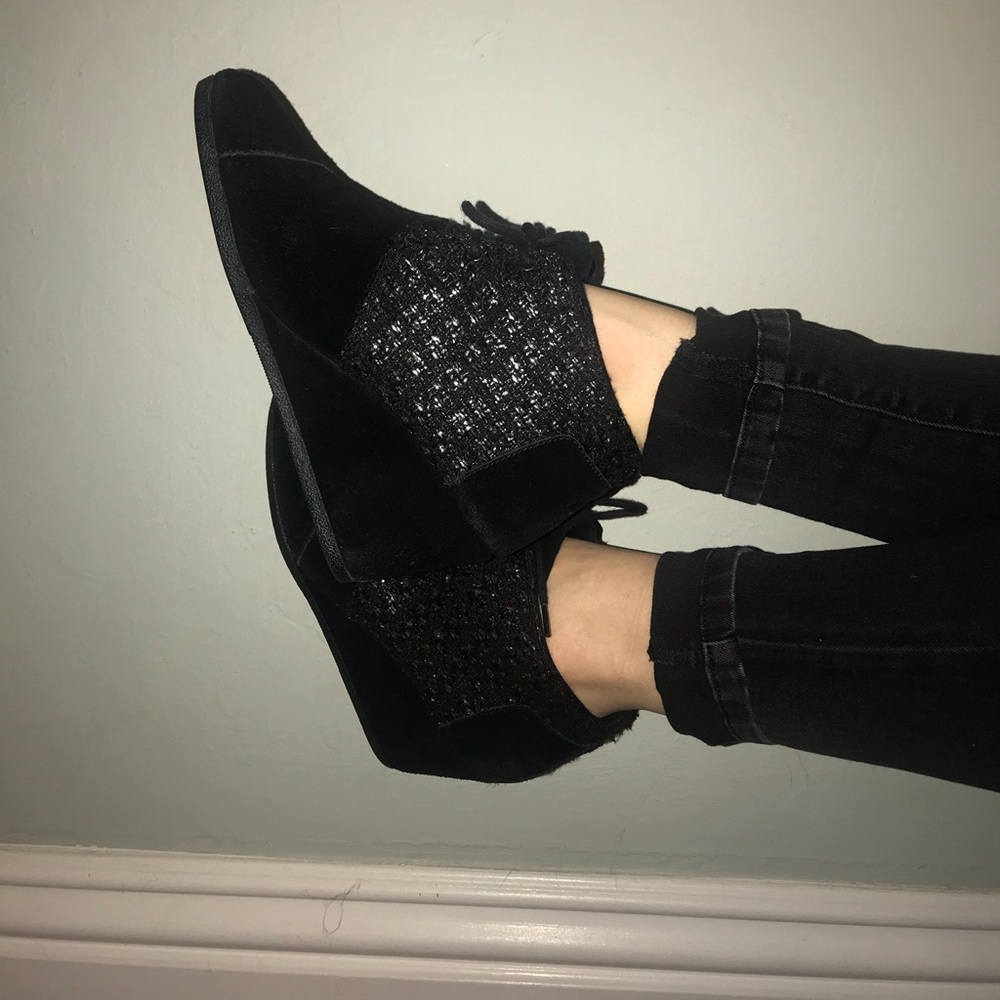 Toms wedges